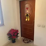 Holidays דירה *